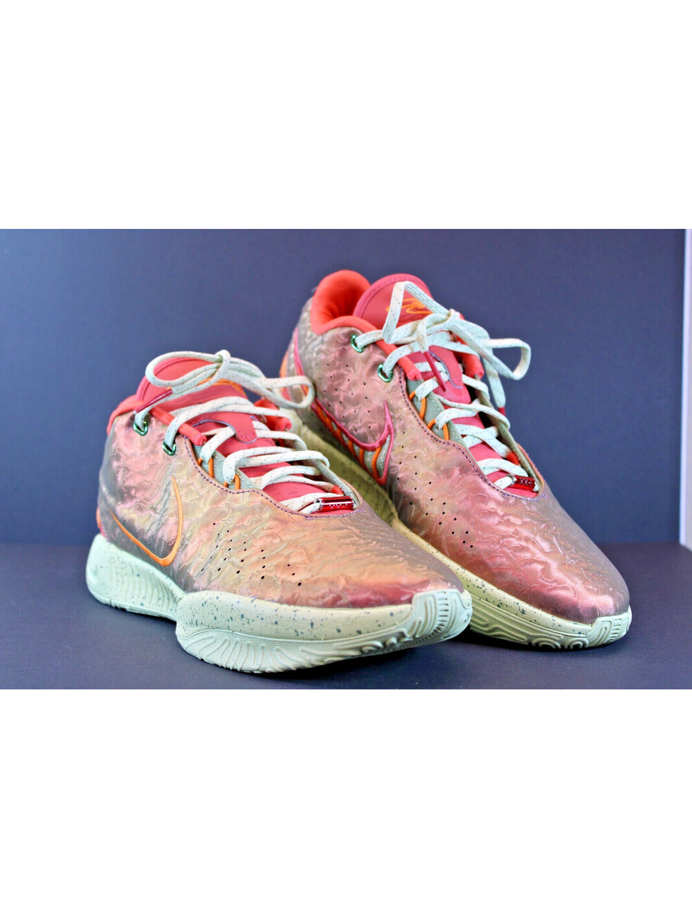 NWOB Nike LeBron XXI 21 Queen Conch Shoes FN0708-800 Ember Glow Gold Mens Sz 9